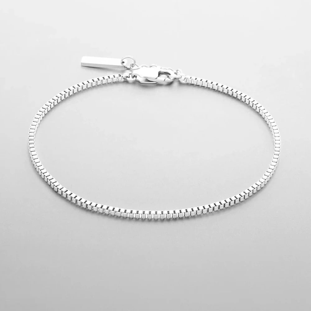 Box Minimal Bracelet